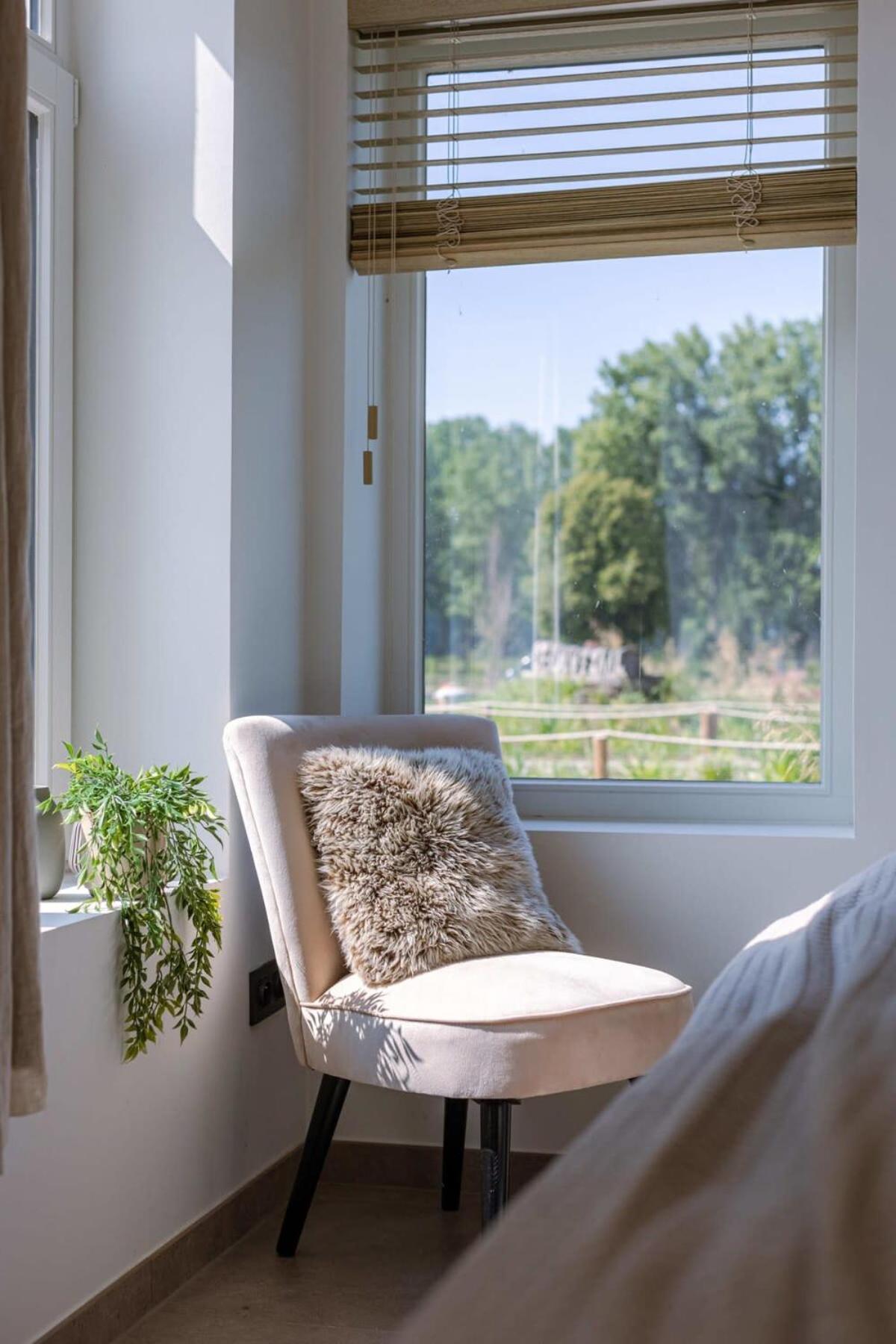 Huswell - Lord - Charming Double Room At Ranch "De Blauwe Zaal" Bruges Exterior foto
